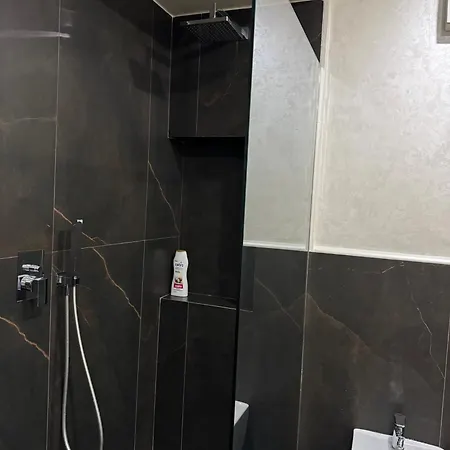 Prayla Luxury At Condor Center * Tirana