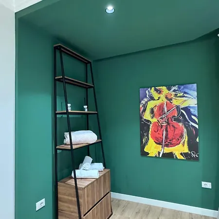 Lägenhet Prayla Luxury At Condor Center Tirana