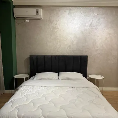 Lägenhet Prayla Luxury At Condor Center Tirana